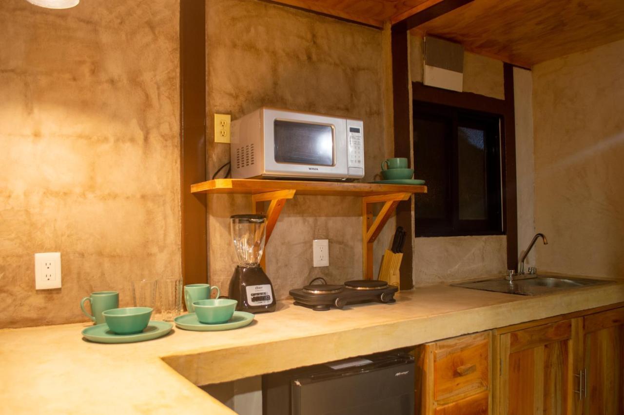 Xtambaa Cabins & Spa Only Adults El Cuyo Exterior foto